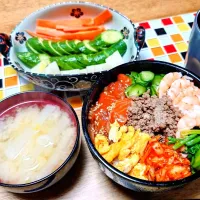 7種のひまわり丼🌻|じんさん