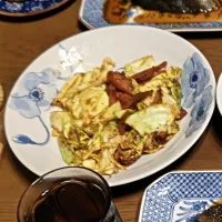 ウインナーとキャベツのローストガーリック炒め| enarinさん