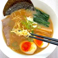 家系風ラーメン| ０５ｋさん