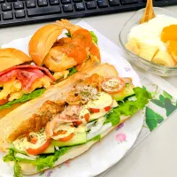 🥪🐓🍋‍🟩🍤 サンドウィッチトリオ 🐓🥓🐣🥪|TakeBooさん