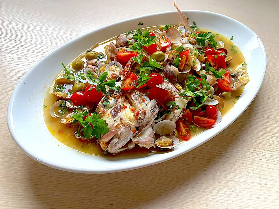 鹿児島産桜鯛でアクアパッツァ|shikaさん