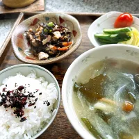 3/10（火）作り置き&わかめ新じゃが新玉ねぎ味噌汁🍚|ヨウコさん