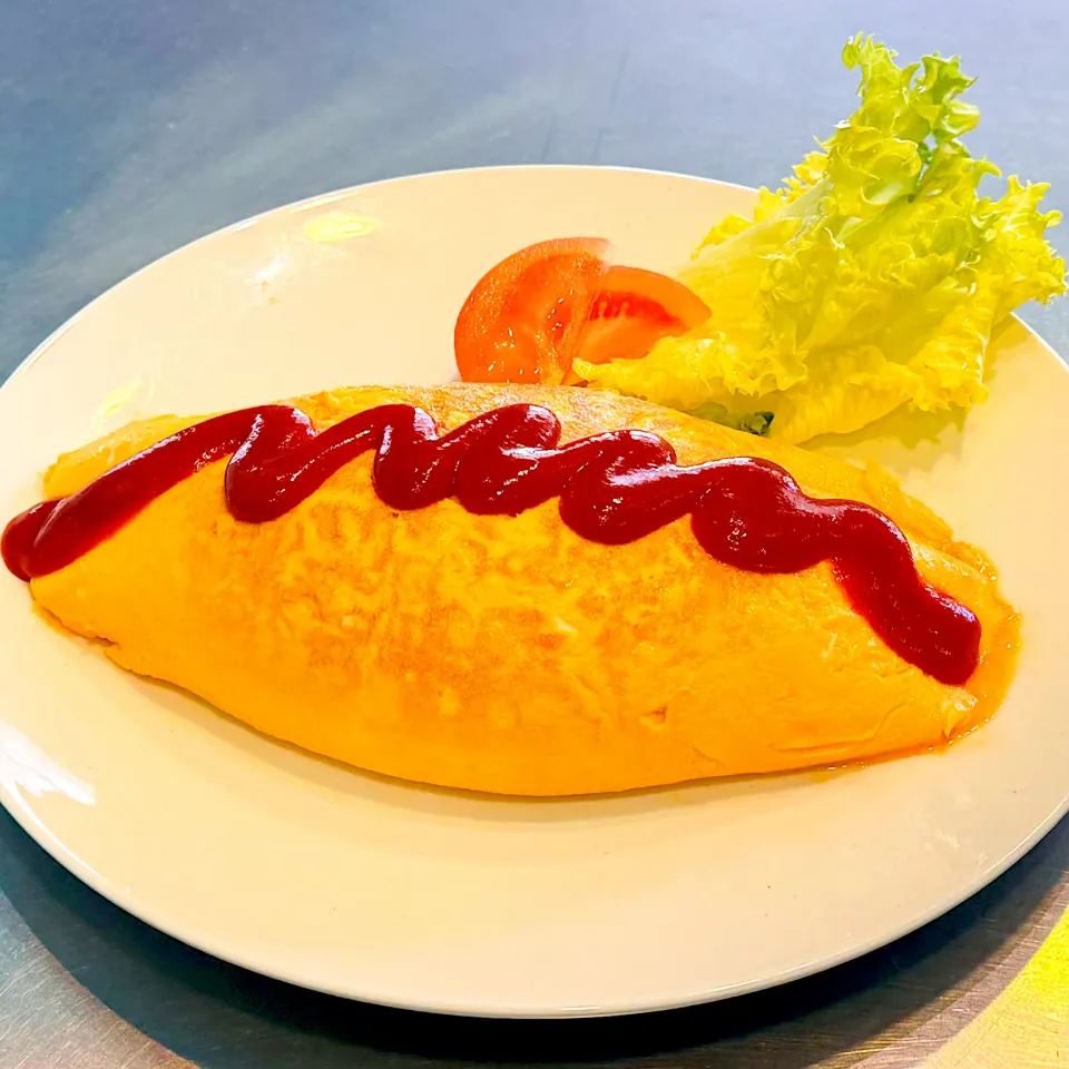 特大オムライス🥚|ヨシュアさん