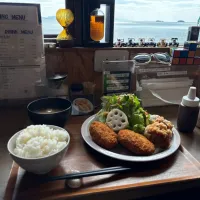 昼ごはん|友さん