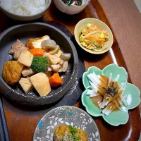 盛りだくさん筑前煮　鶏肉団子甘酢　蛸とわかめの酢の物　豆もやしサラダ　大根サラダ|チャコイブさん