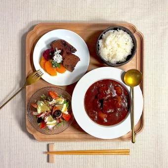 Snapdishの人気料理写真:ビーフシチューの献立