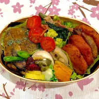 自家製からあげ君&イワシポテト&緑黄色野菜🍱|まーくんの妻さん