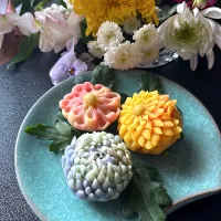 供花 ｢菊」練り切り|とんちんさん