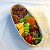 娘のお弁当を詰め直し| かっちゃん杉さん