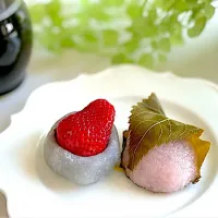 桜もち🌸いちご大福🍓|lalapoさん