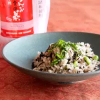 🌸🍚✨ 梅こんぶ香る🌿ひじきと枝豆の炊き込みご飯|ぼるぴぃ〜さん