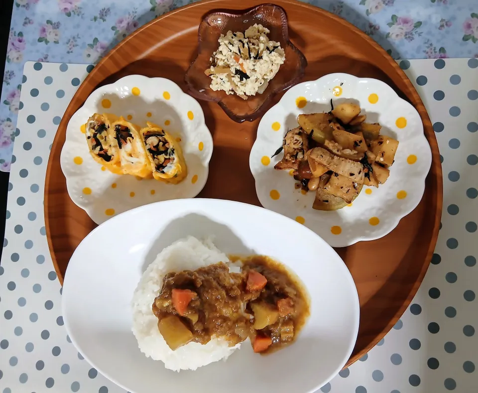 市販のひじき煮使い倒しごはん(*｀艸´)|ぽんすけさん