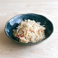 カニカマ炊込み御飯|りょうりょうさん