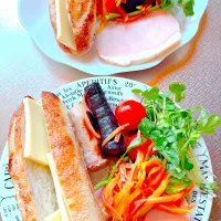 2026/03/12 春よ恋🥖胡桃入りフランスパンの朝食|Blueberry🫐さん