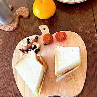 朝ごはん♯オムレツサンド|小松菜さん