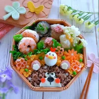 🐻くまさんそぼろ弁当🌸|ayano.adshさん