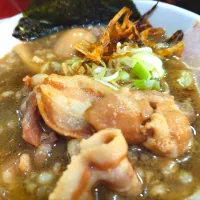 【TRYラーメン大賞2025-2026 
名店 塩部門16位/MIX部門6位】
【食べログ ラーメン TOKYO 
百名店 2021~2025 選出】 
【毎週木曜日はベテラン助っ人営業Day】
一条流がんこラーメン総本家 
分家 四谷荒木町
昨日の生薬30種を使った薬膳SP
スープの残りに、てんこ盛りの
カマス煮干を追った不純スープの100ラーメン (1順目ver、1,400円) 
―麺半分100g (通常200g)
＋つけ玉 (がんこ/覆麺智/花木
共通メンバーカード提示で無料)
―叉焼1枚無し
＋味玉 (叉焼1枚無しから無料変更)
@四谷三丁目4分 
(JR新宿駅から徒歩25分)
26067
〈醤34塩13噌󠄀5タ2出6F2冷0チ2混1つ0担1沖1〉
| 大脇さん