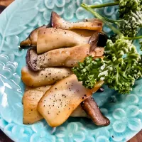 エリンギのバター炒め|橘葵さん