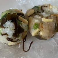 イカリ豆と白菜の混ぜご飯おにぎり|そらまめさん