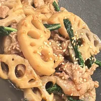 蓮根の炒め物❤️| Mayoさん