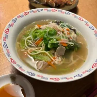 春キャベツのチャンポン、餃子🥟|ゆきさん