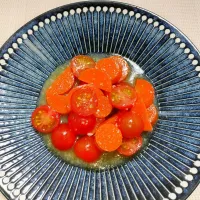 トマトと人参のマリネ|あやもこさん