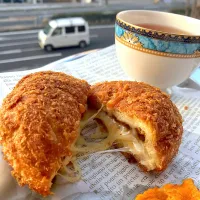 今日も朝からカレーパン| Kさん