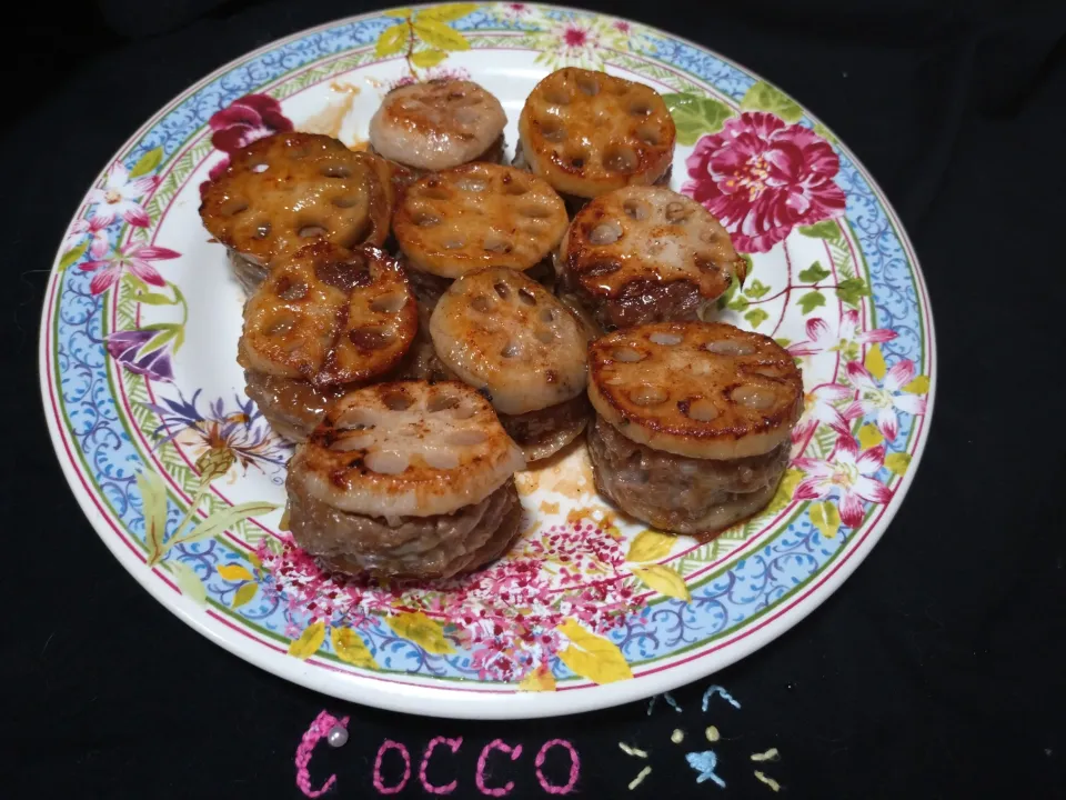 レンコンの挟み焼き✨|cocco+さん