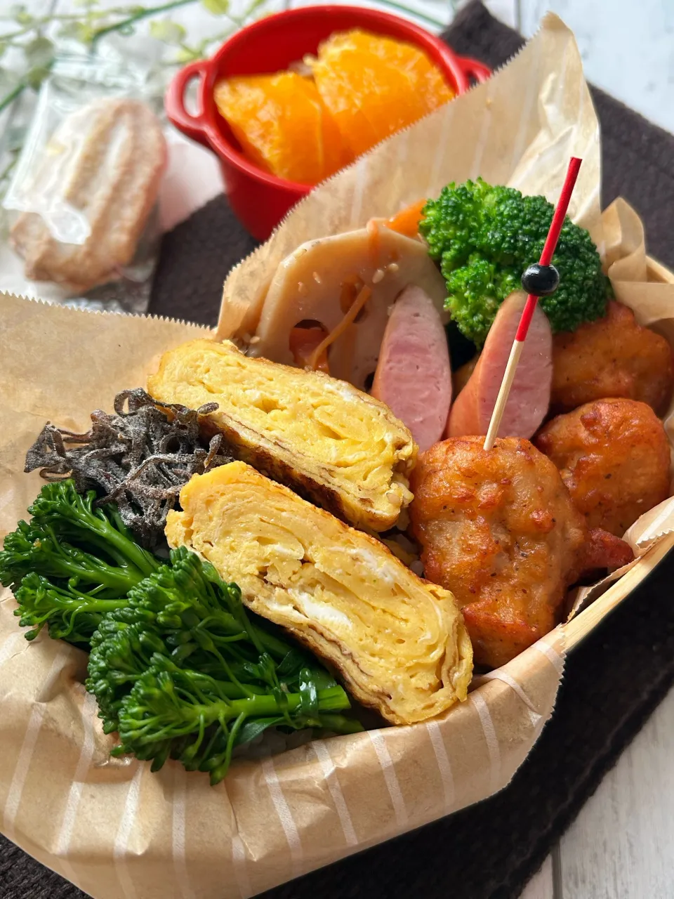 【誤差あり弁当】アルモンデでも何となく詰まってるお弁当|まなまな♡さん