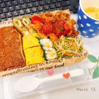 🅛🅤🅝🅒🅗box 🥄ミルフィーユカツカレー🍛
