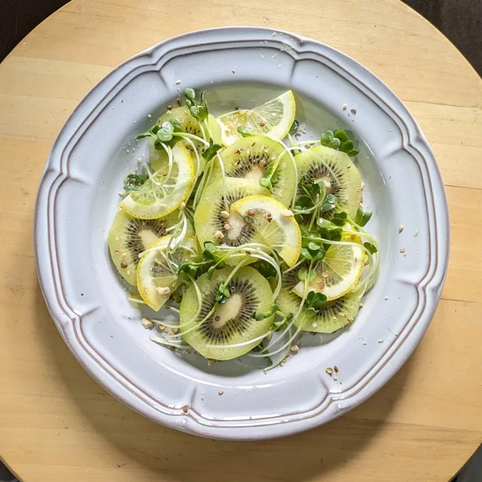 蒸しキウイとデュカ、檸檬のサラダ|mi_neneco♪さん
