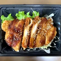 万代 ソースカツ重|ばーさんさん