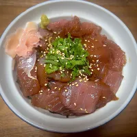 マグロの漬け丼|カズさんさん