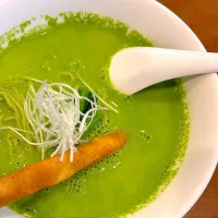 小松菜クリーミーラーメン🥬中華ひろや| 友紀さん