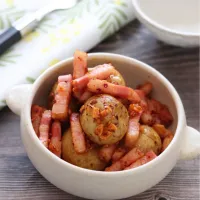 🆔521197                                                                  #新じゃがとブロックベーコンのピリ辛炒め 💕|ともきーた (伊藤 智子)さん