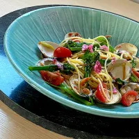 shikaさんの料理 ハマグリと桜海老の桜ペペロンチーノパスタ🌸|shikaさん