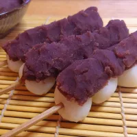 こし餡の串団子🍡|なつさん
