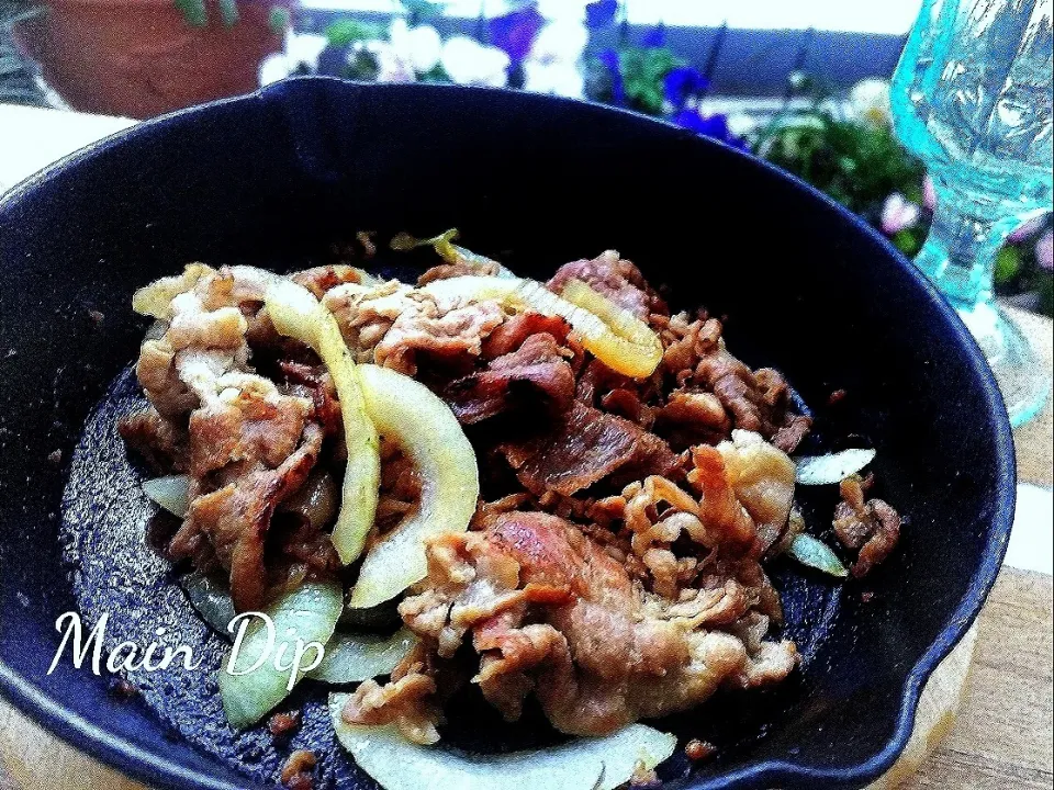 Main Dipで豚の生姜焼き|ぶりさんさん