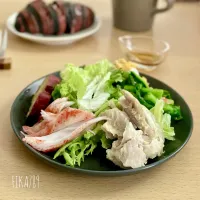 蒸し鶏と手作りドレッシングでブランチ|FIKA789さん