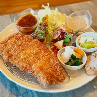 🐷ワンプレートとんかつ定食🐷|衣さん