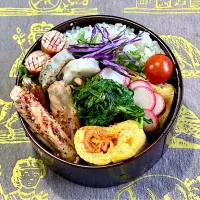 キムチ入り出し巻き卵、手羽中スパイス焼き、宇和島じゃこ天（安岡蒲鉾）|めみさん