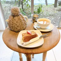 苺のミルフィーユと堂島ブレックファスト