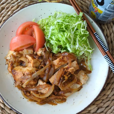 「メインディップ 豚ロース玉ねぎのしょうが焼き」を使ってみたSnapdishの料理・レシピ写真:豆腐と玉ねぎのしょうが焼き