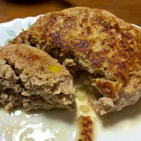 ハンバーグ|はっちぃさん