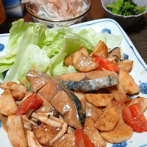 「メインディップ 豚バラなすのバルサミコ炒め」を使ってみたSnapdishの料理・レシピ写真:サワラ🐟と長芋のバルサミコ炒め