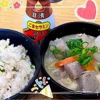 里芋入り豚汁🐷、前作ったズボラ飯！！！|miiina・＊・さん