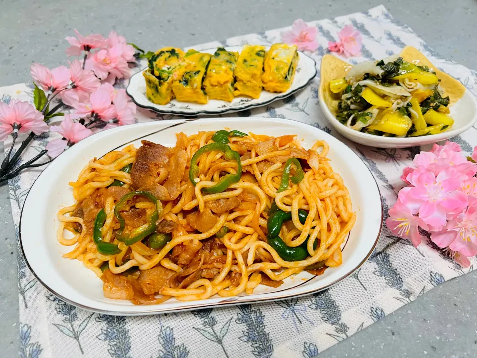 「ナポうどん＆おはぎ」|バシュランさん