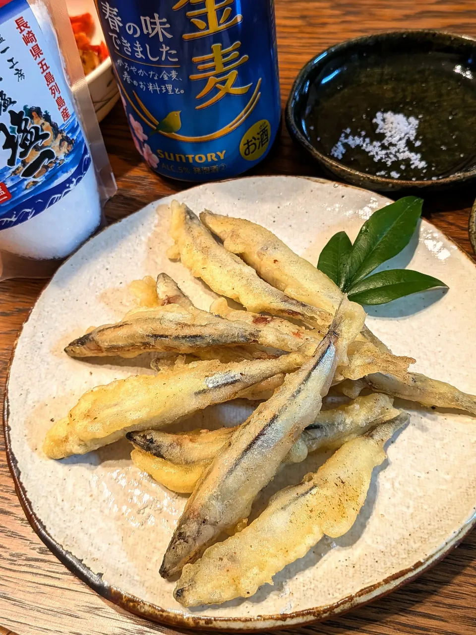長崎産キビナゴの天麩羅を五島列島のお塩で♪|fumfumさん