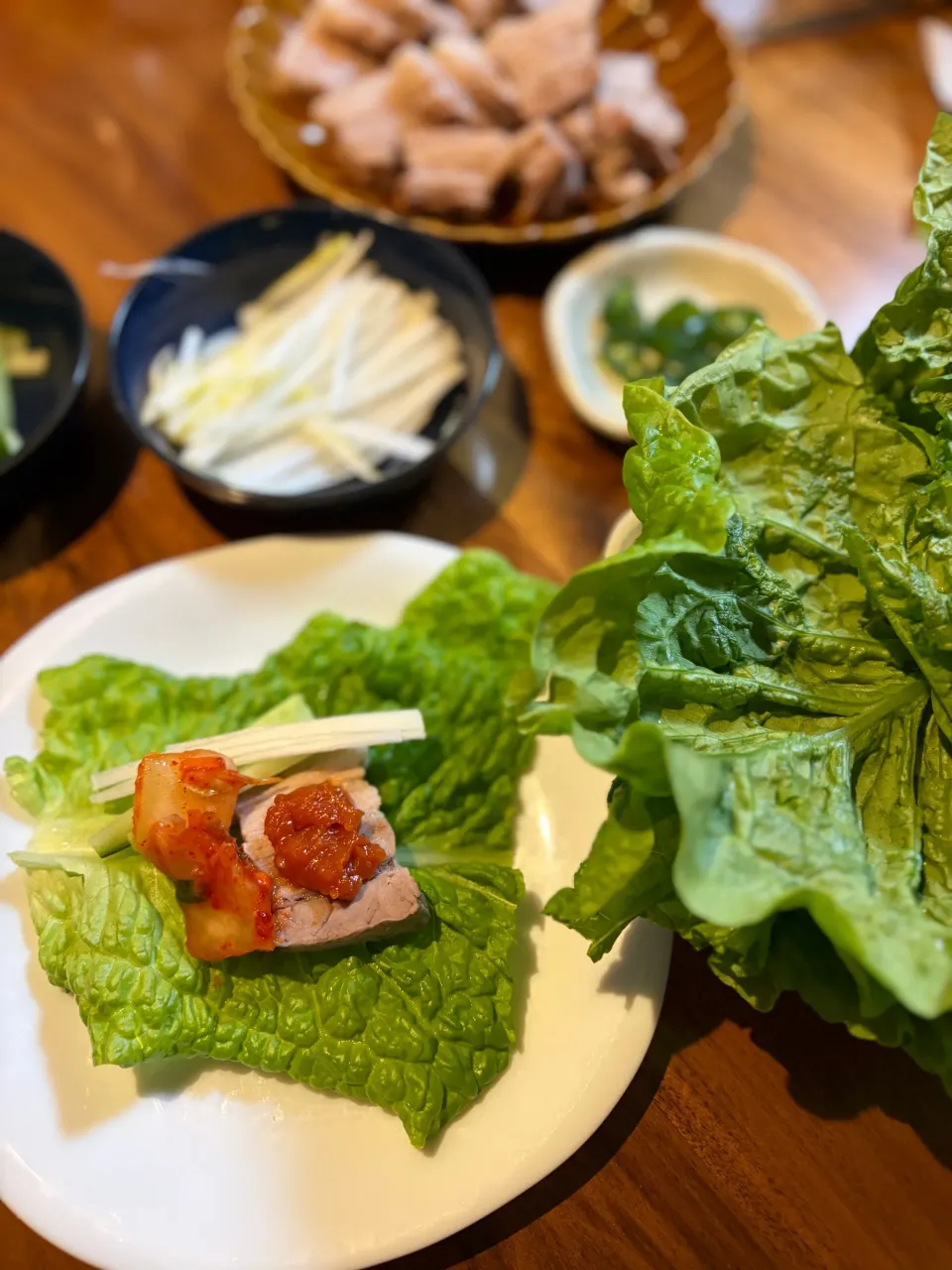 夫作のフルコース！韓国料理ポッサム＆冷麺🇰🇷|アッコ✨さん