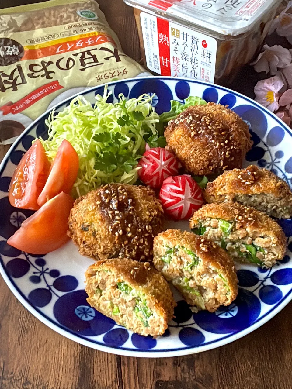 肉みそキャベツメンチ|とんちんさん